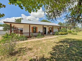 100 Theriot Trl, Johnson City, TX 78636