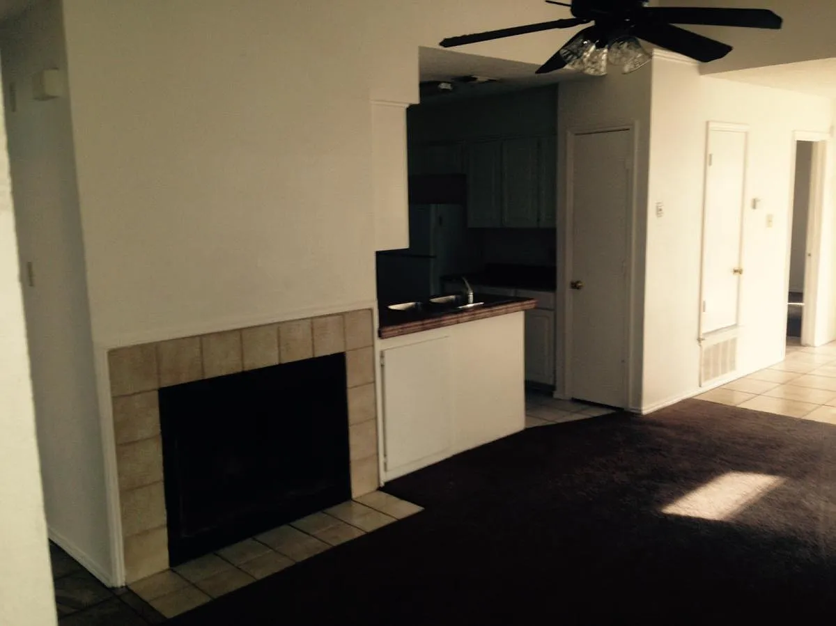3 bed, 1144 sqft, $1,850 — Photo 4