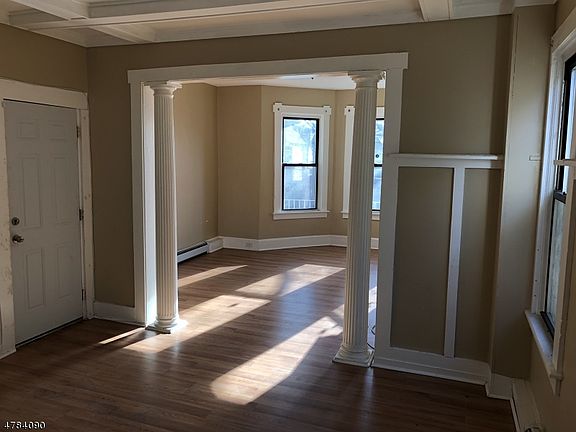 2nd image of 290 Woodside Ave #2