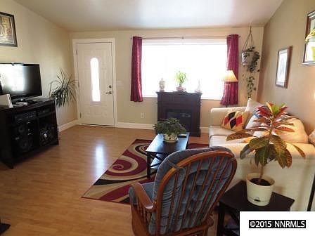 5th image of 570 Wall Canyon Dr