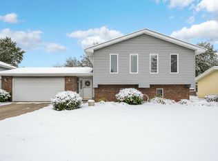 2316 Boulder Rd, Dyer, IN 46311