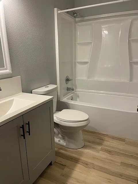 2 bed, 800 sqft, $1,500 — Photo 4