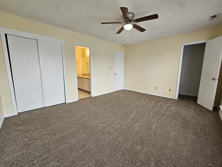 731 Woodbox Dr — Photo 13