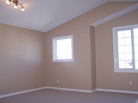 3rd image of 109 Wisteria Ln