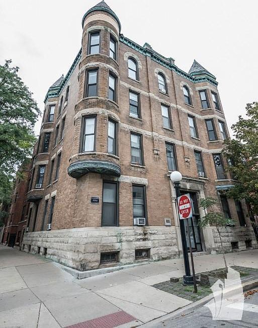 1st image of 356 W Dickens Ave APT 3B