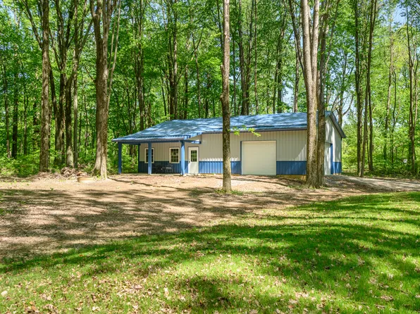 2726 Owl Creek Rd, Nashville, IN 47448