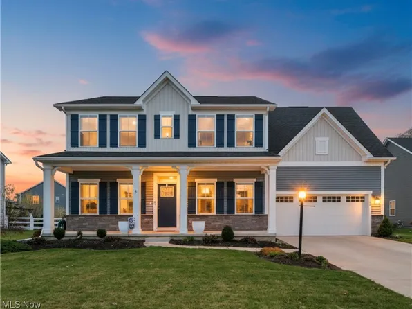 36345 Fortunato Dr, North Ridgeville, OH 44039