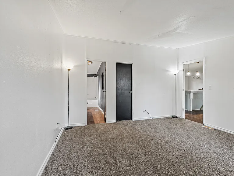 202 Forgotten Ln — Photo 21