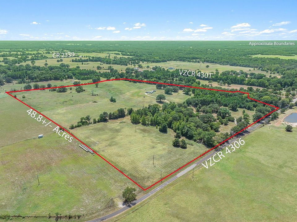 1st image of 1779 Callender Lake Dr