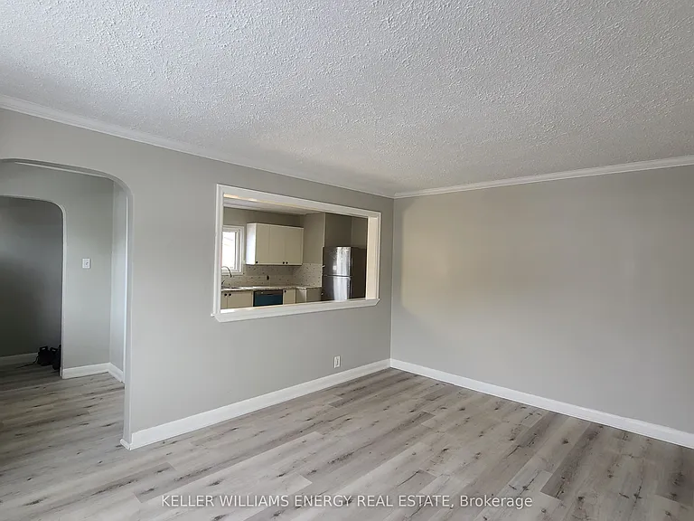 201 Celina St #UPPER — Photo 7