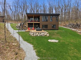 1011 Old Cottage Rd, Bracebridge, ON P1L1X3