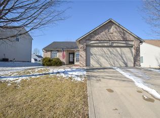 544 Paddlebrook Dr, Danville, IN 46122