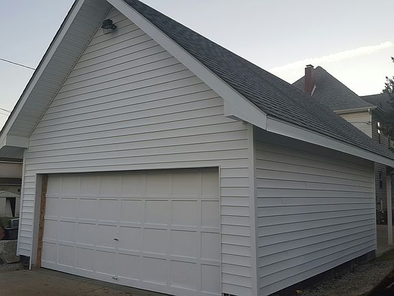 Newly renowated garage