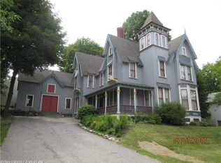 11 Forest Ave, Auburn, ME 04210