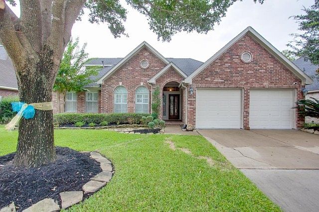 1st image of 15819 Stenbury Ct