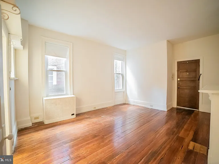 2314 Spruce St #1R — Photo 5