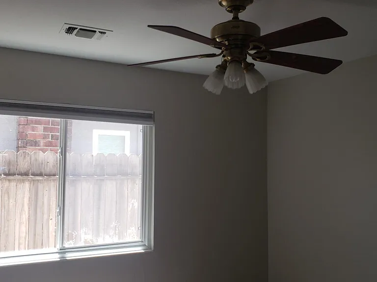 2728 Tiber Dr — Photo 12
