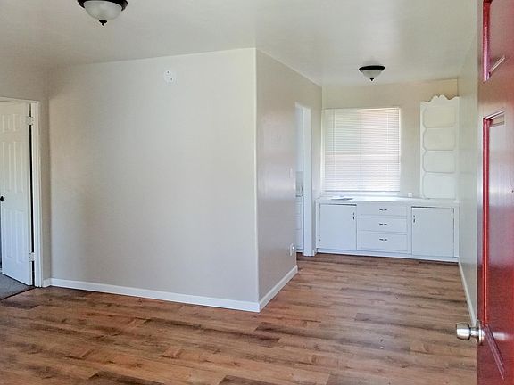 2nd image of 3113.5 National Ave