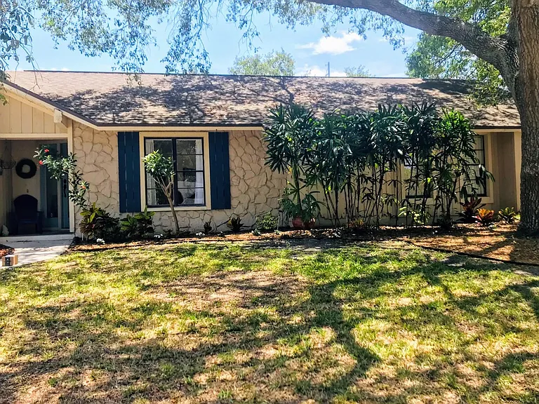400 Meravan Ct — Photo 24