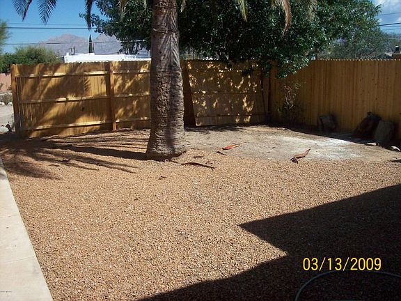 3rd image of 444 E Blacklidge Dr