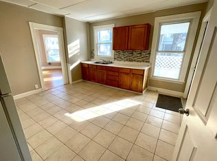 8 Silver Ter APT 2, Waterville, ME 04901