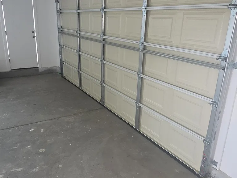 1177 W Phillips Blvd — Photo 11