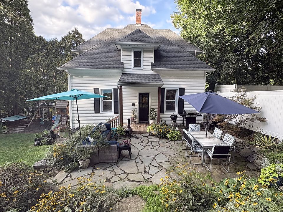 1st image of 89 Hillside Ave
