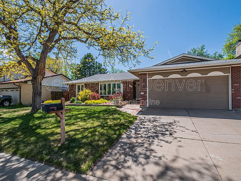 535 S Cody St — Photo 37