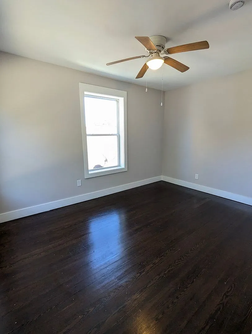 93 Robbins LLC — Photo 4