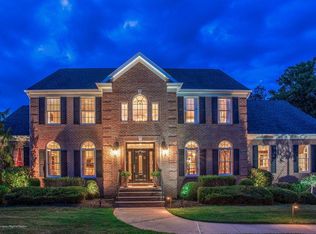 7 Rebecca Dr, Middletown, NJ 07748