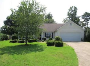 411 Burma Ct, Canton, GA 30114