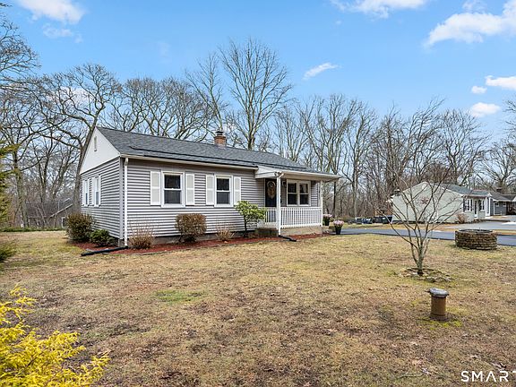 4th image of 510 Flanders Road