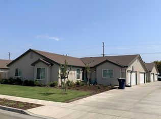 3074 Bright St, Tulare, CA 93274