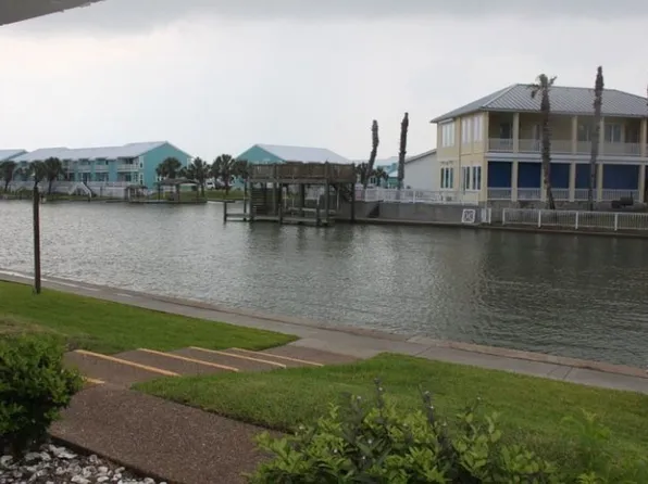 2290 N Fulton Beach Rd #118, Rockport, TX 78382