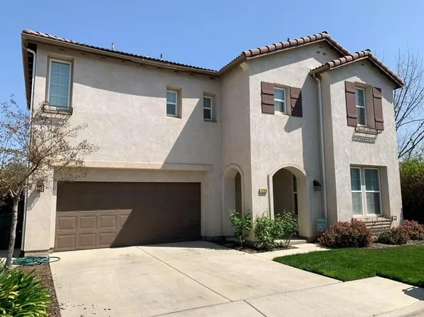 3204 N Kayenta St, Visalia, CA 93291