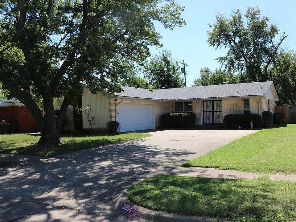 1st image of 3004 Overland Dr