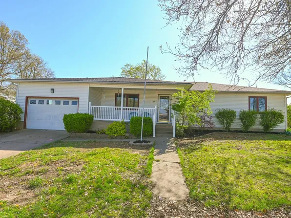 1316 Glenwood Place, Carthage, MO 64836