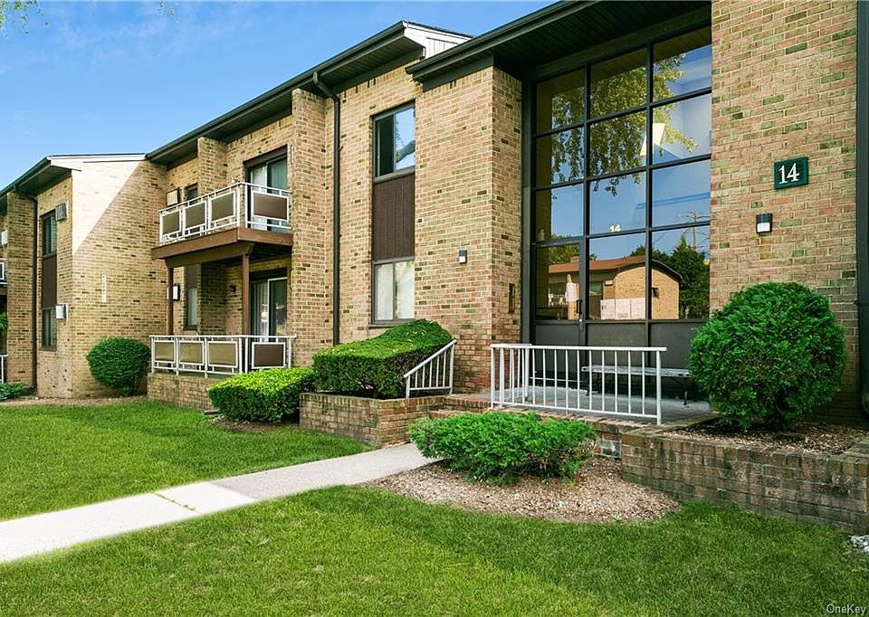 1st image of 14 Brevoort Dr APT 1A