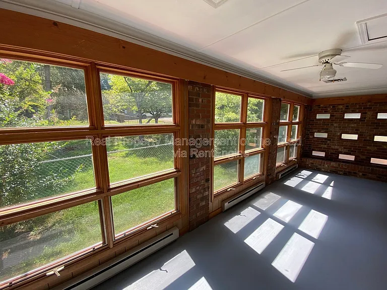 926 Hilltop Blvd — Photo 22