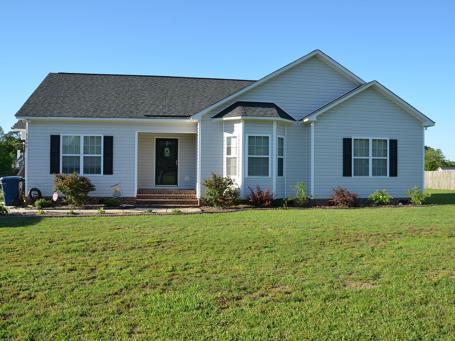 3205 Mobleys Bridge Rd, Grimesland, NC 27837 Zillow