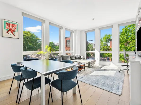 695 6th Avenue image 1 of 11