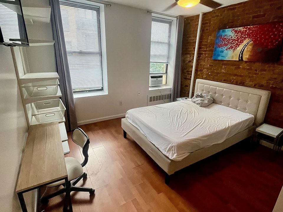 2nd image of 143 E 30th St #310