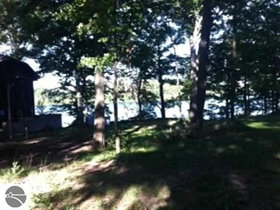 5th image of 0 SW Silver Lake Rd