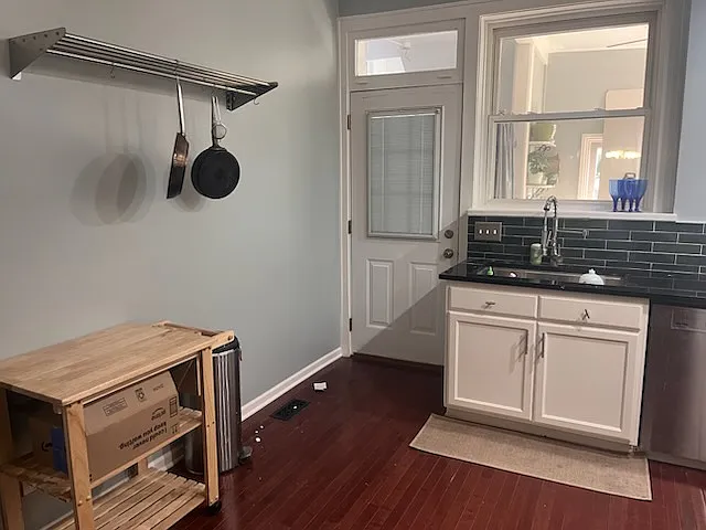 2429 N California Ave #1 — Photo 4