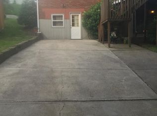 2609 University Ave #B, Morgantown, WV 26505