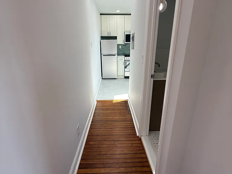 518 Asbury Ave #2 — Photo 7
