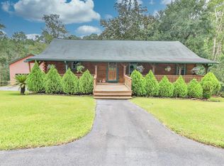 12 E Lake Forest Ct, Conroe, TX 77384