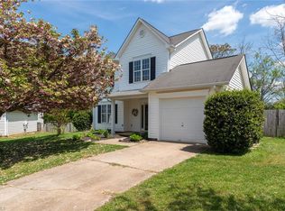 9 Crape Myrtle Cir, Browns Summit, NC 27214