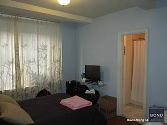 Rented by Bond New York