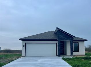 112 E Saint Francois Ave, Port Lavaca, TX 77979